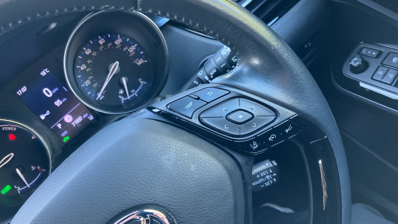 Toyota C-HR 1.8 Hybrid Design 5dr CVT Hybrid Hatchback